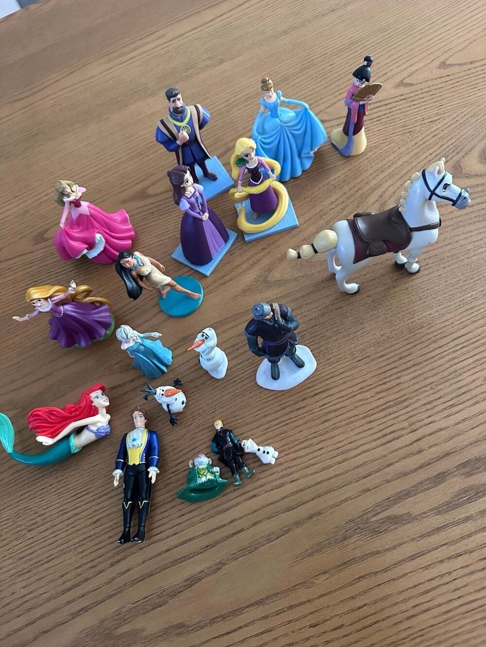 Disney Princess and Frozen PVC Figures Lot of 18 Jakks